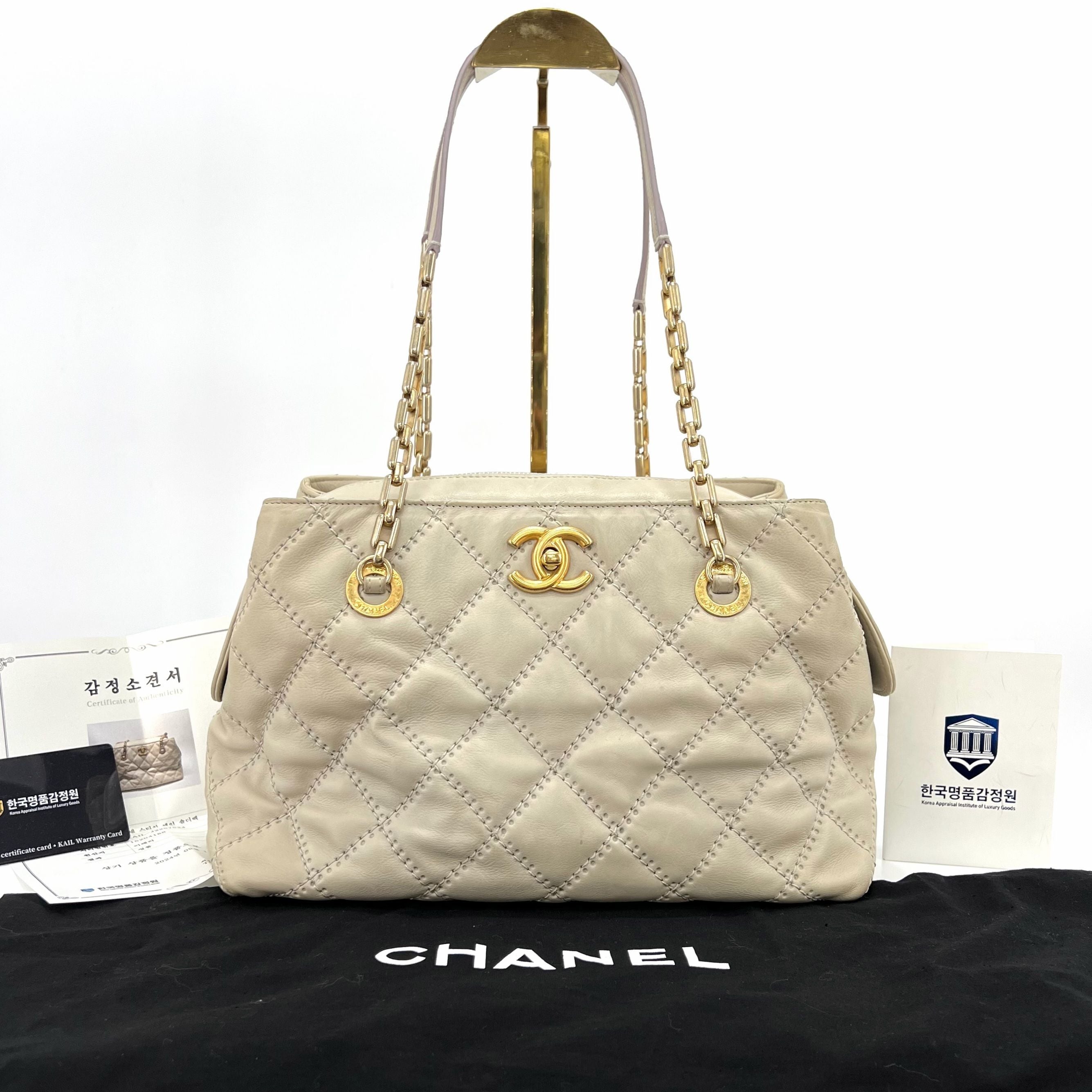 CHANEL Wild Stitch Chain Women's Shoulder Bag [Emotional Completion] - SKU: OS