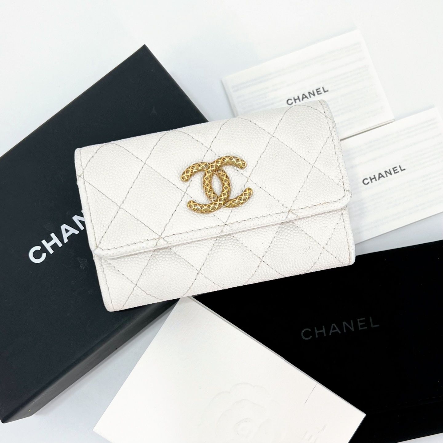 CHANEL Flap Snap Card Wallet Caviar White (AP3187)