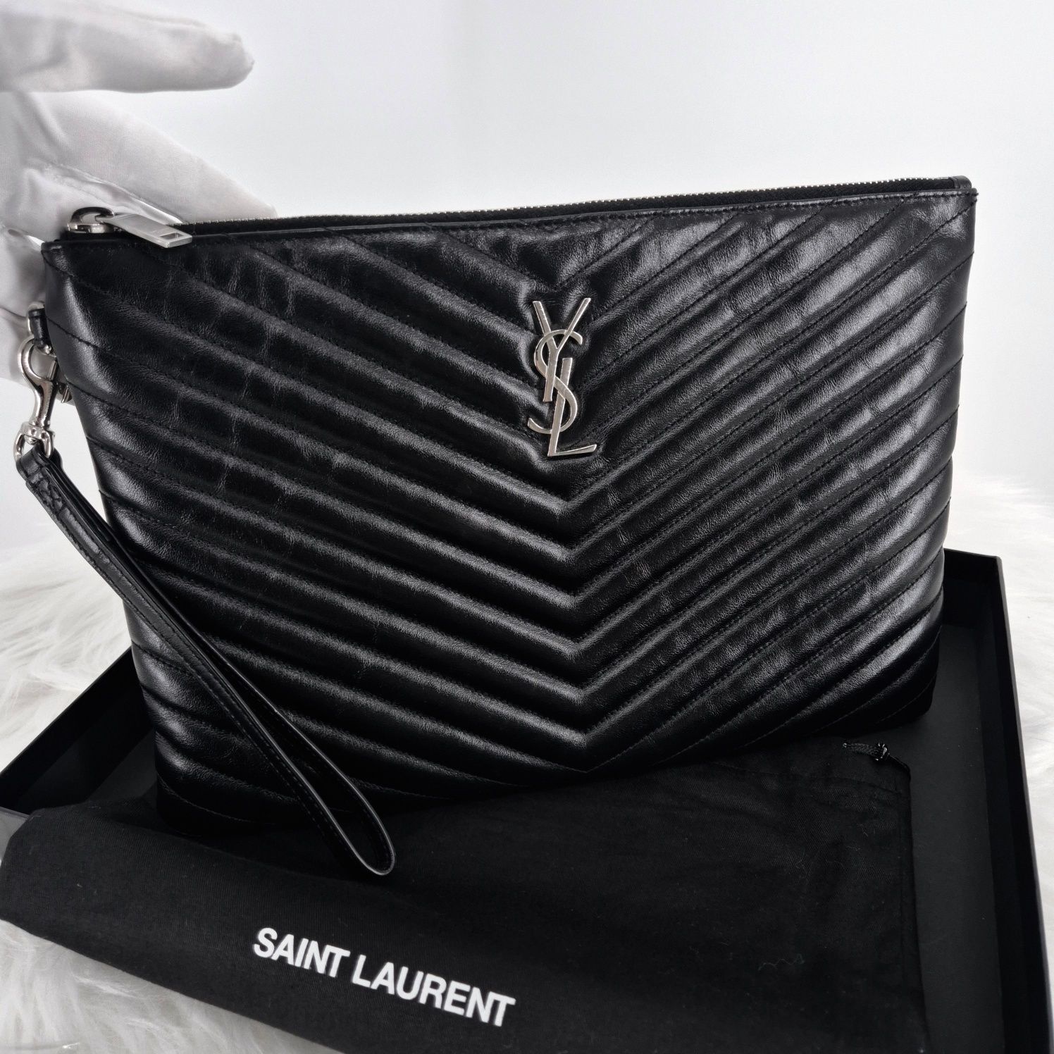 Saint Laurent Matelasse Neodium Clutch Bag Black SKU: 90123