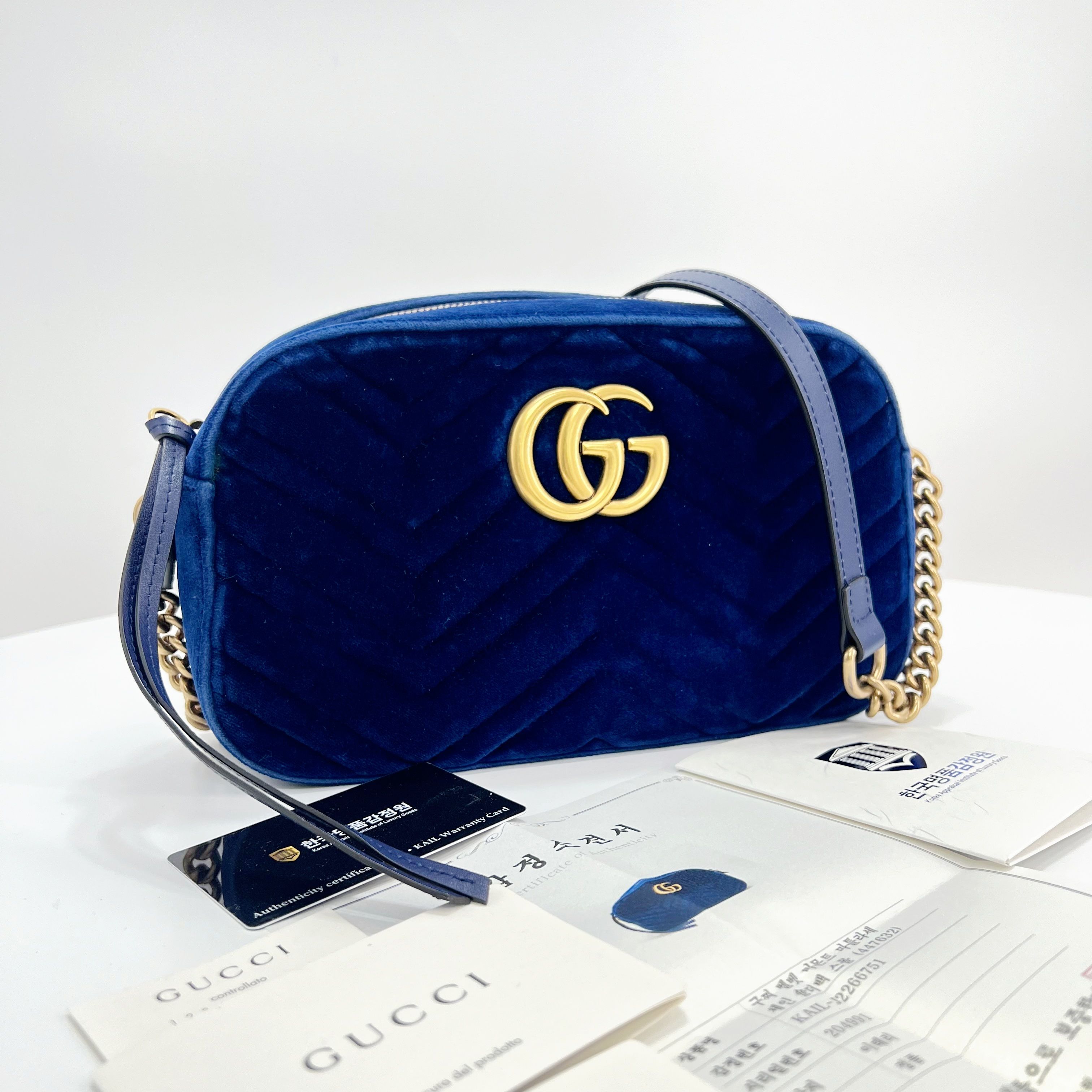 Gucci Velvet Small Crossbody Bag (447632)