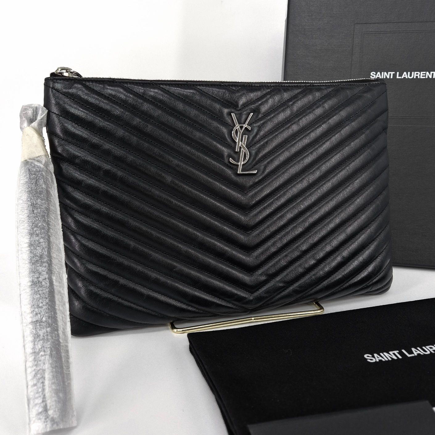 Saint Laurent Matelasse Chain Clutch Bag New Medium Black SKU1234