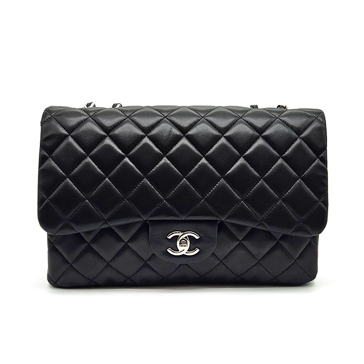 CHANEL Classic Jumbo Lambskin Handbag L788441
