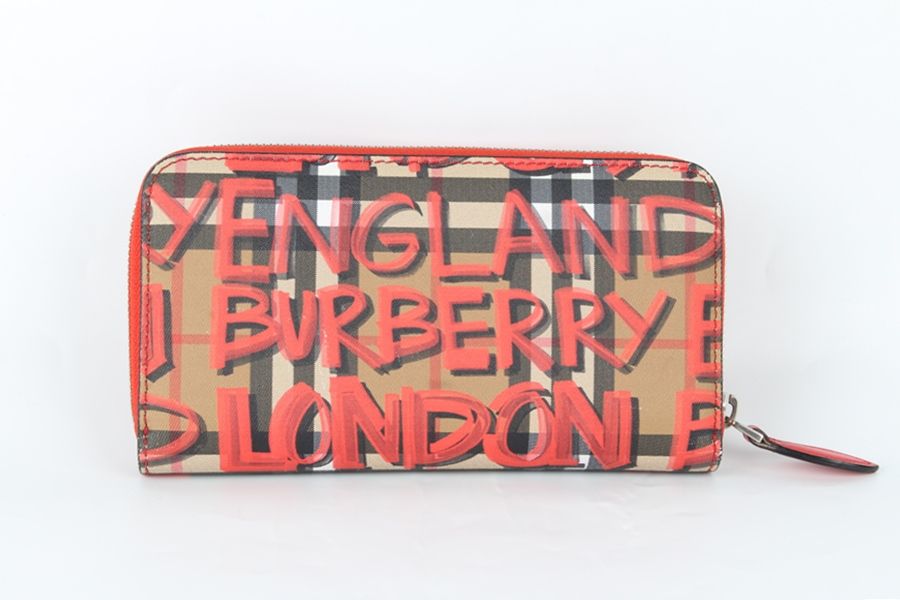 Burberry Graffiti Check Zipper Wallet Red SKU123