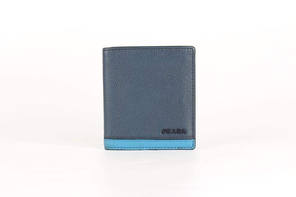 Prada Micro Grain Ring Wallet SKU001