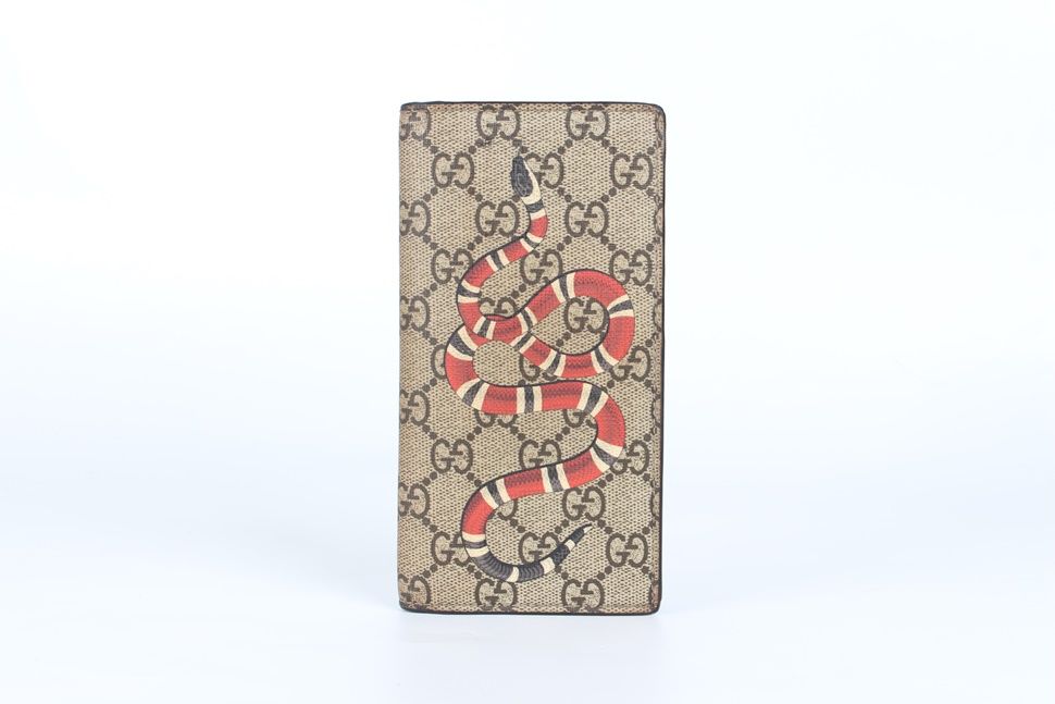 Gucci Beige Snake Wallet