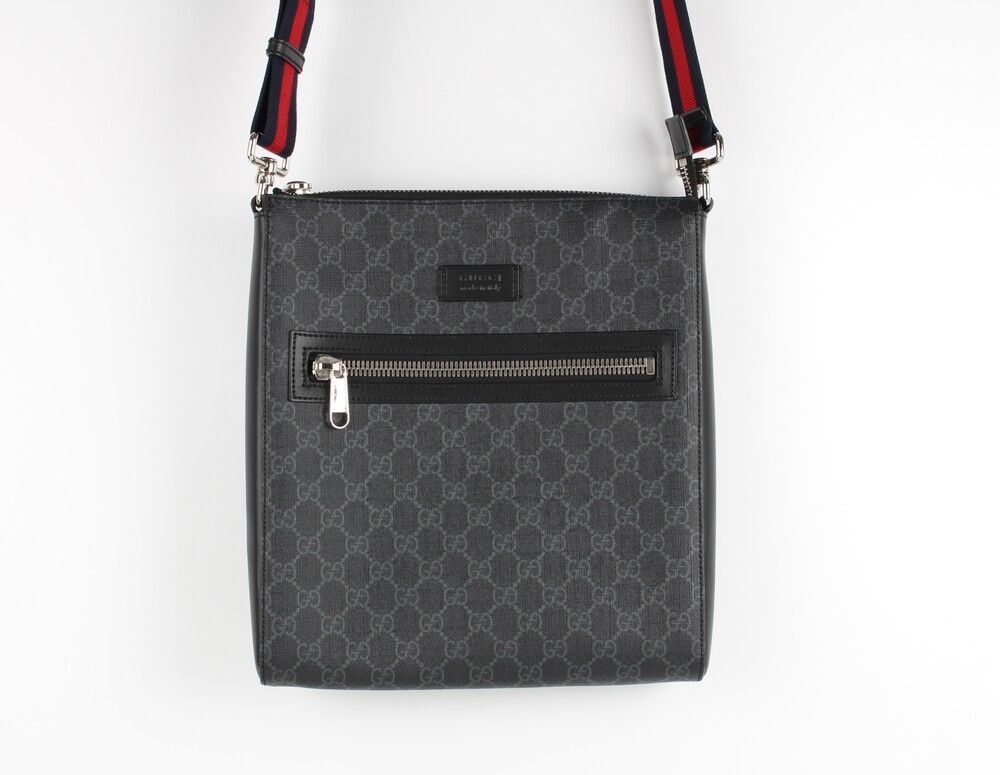 Gucci Supreme Messenger Bag Black - SKU: GG