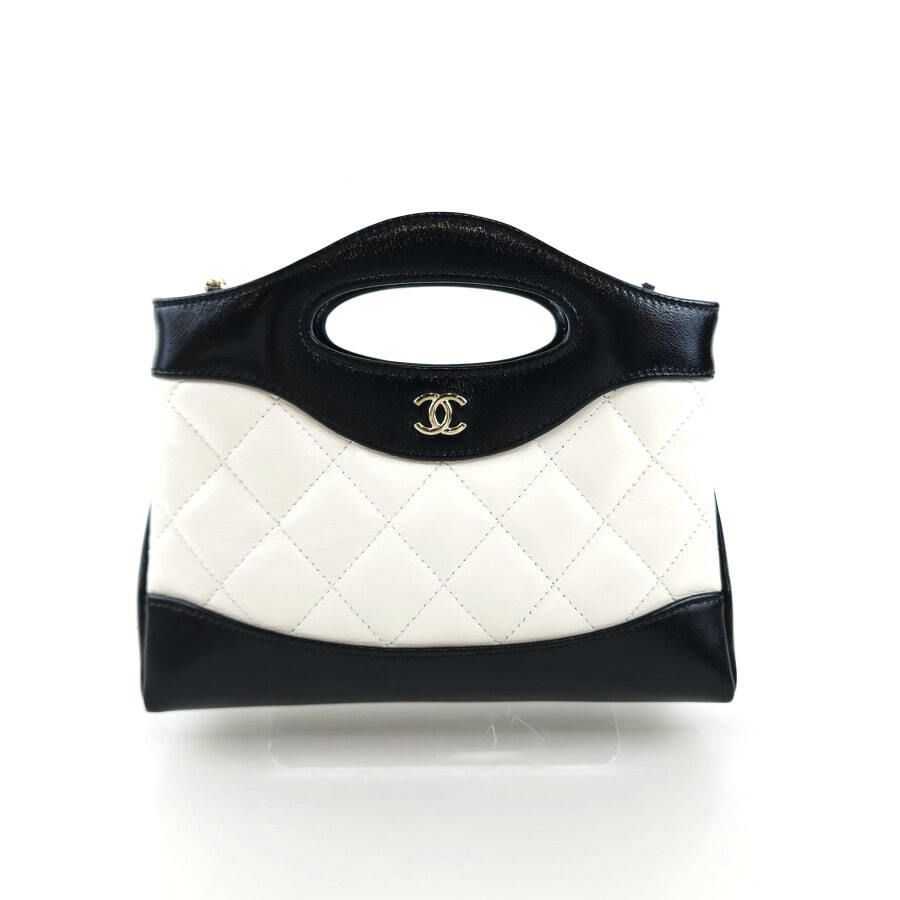CHANEL Chain Tote Bag Crossbody AP36566912