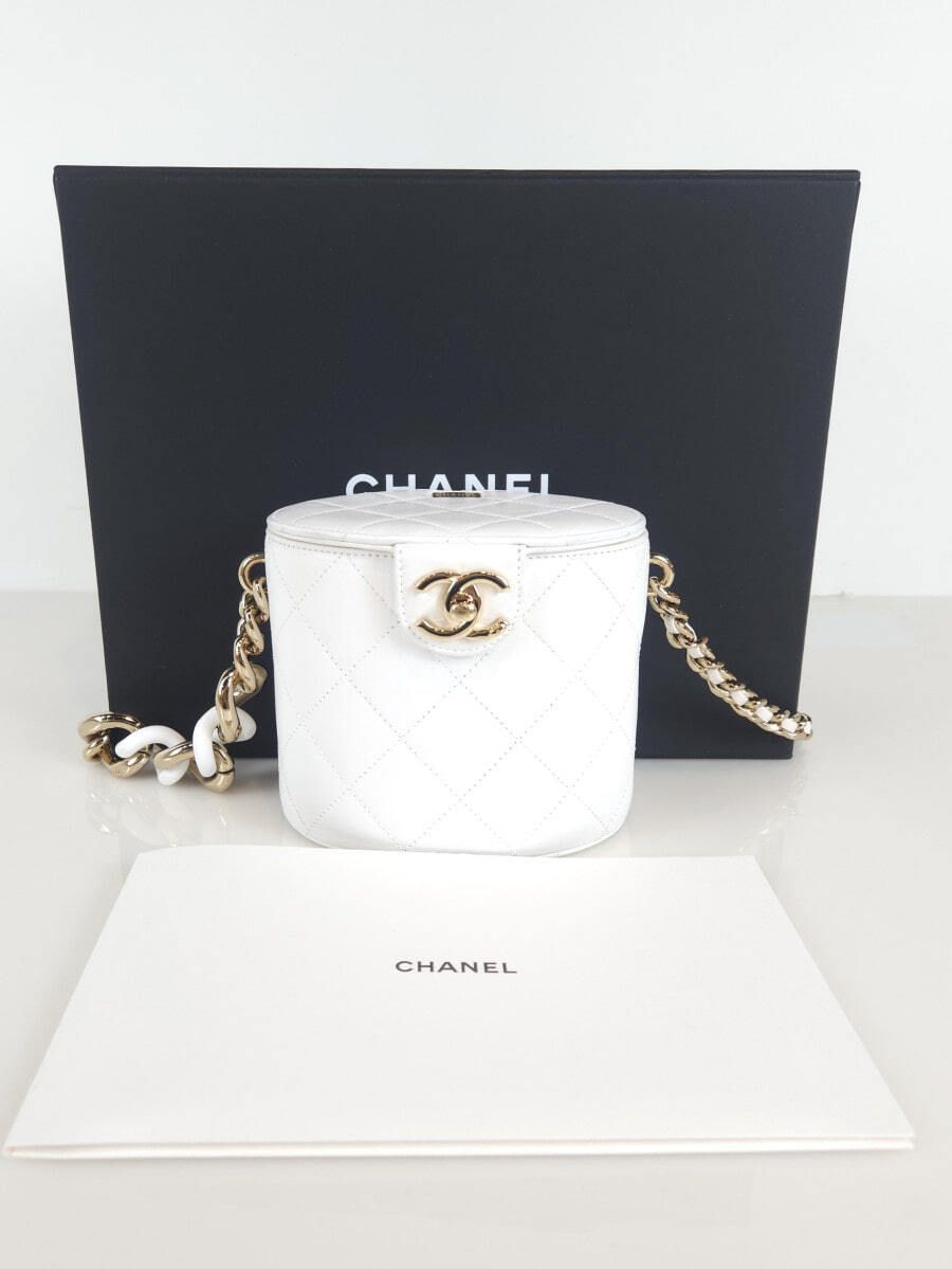 CHANEL Vanity Cosmetic Case Shoulder Crossbag AS1355 4577