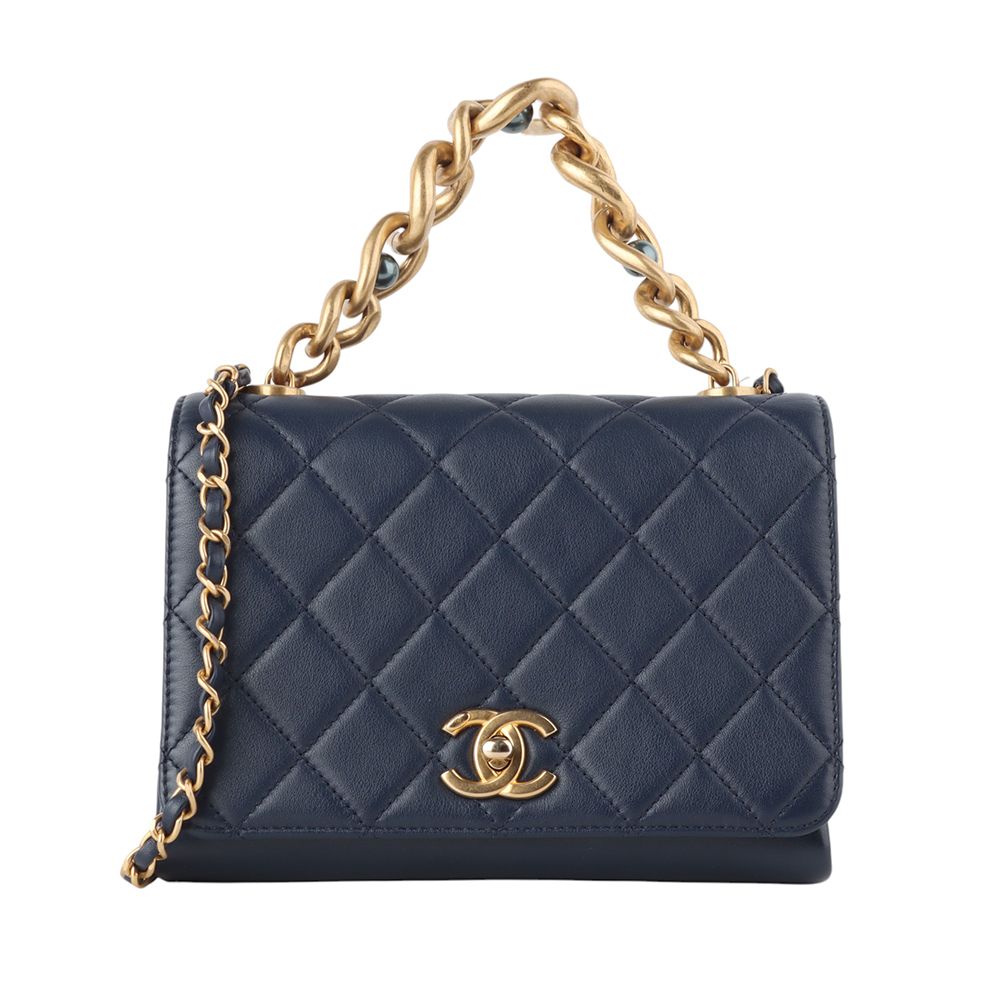 CHANEL Triple Pearl Chain Turnlock Flap Shoulder Bag (Department Store Invoice) / 33802