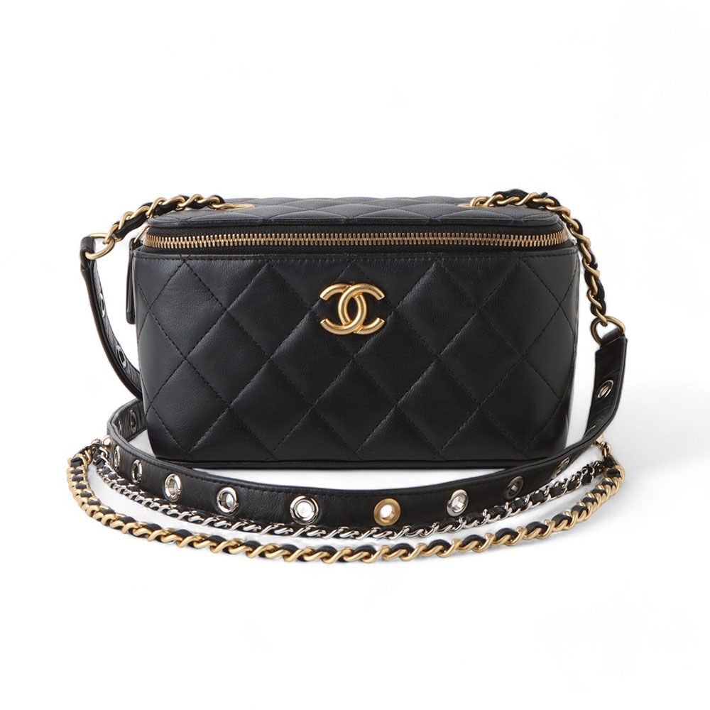 CHANEL CC Chain Strap Vanity Cosmetic Crossbody Bag /32913 AP2550