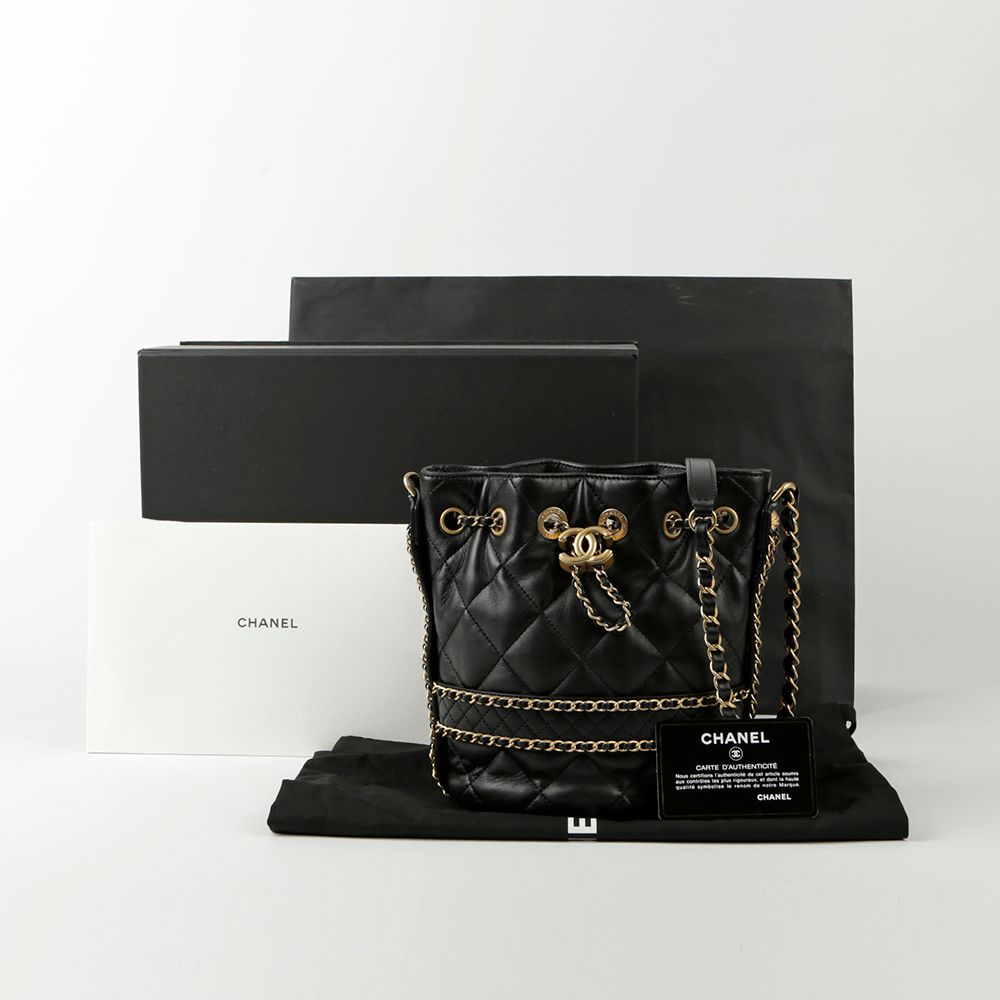 CHANEL Drawstring Chain Bucket Shoulder & Crossbag AS2252