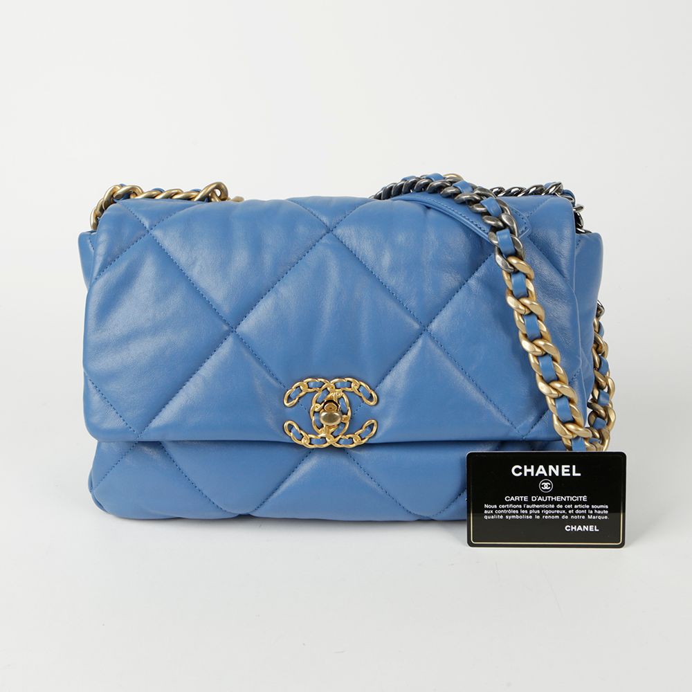 CHANEL Large Tote Bag with Shoulder Strap AS1161 19