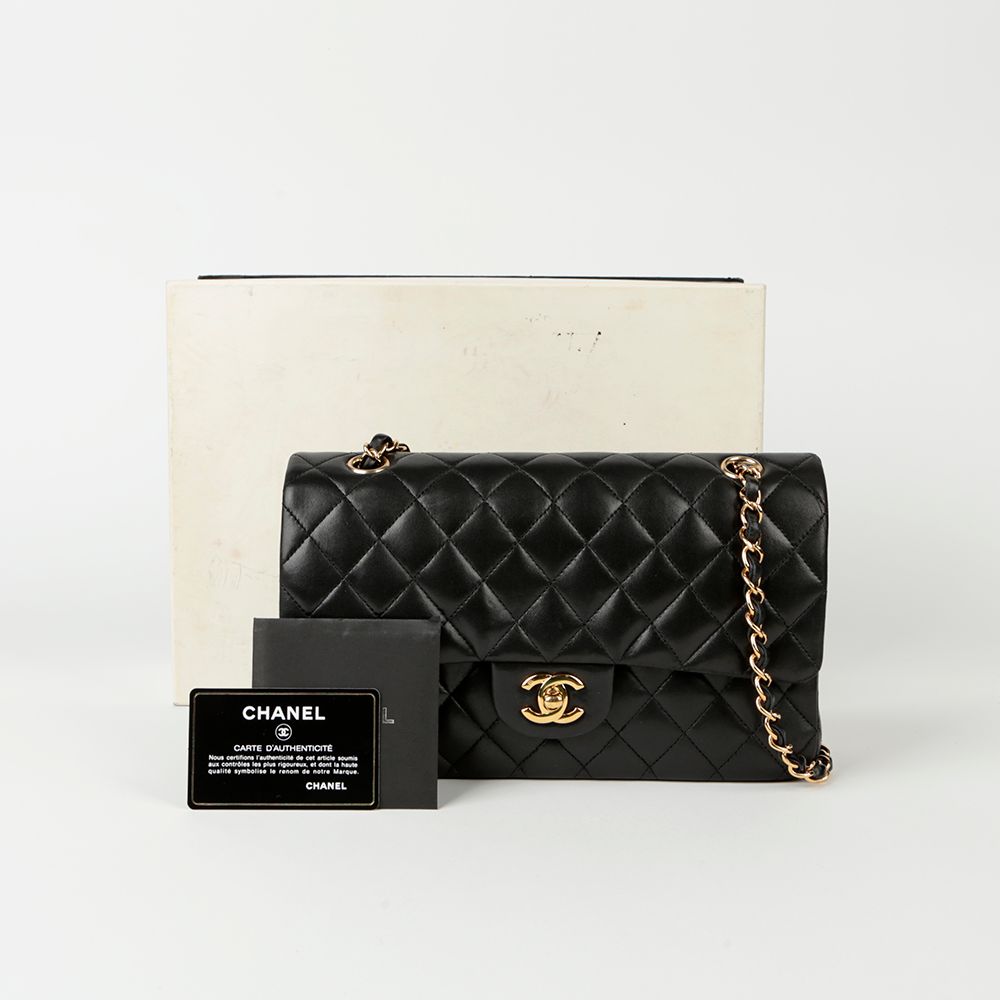 CHANEL Classic Medium Chain Shoulder Bag A01112