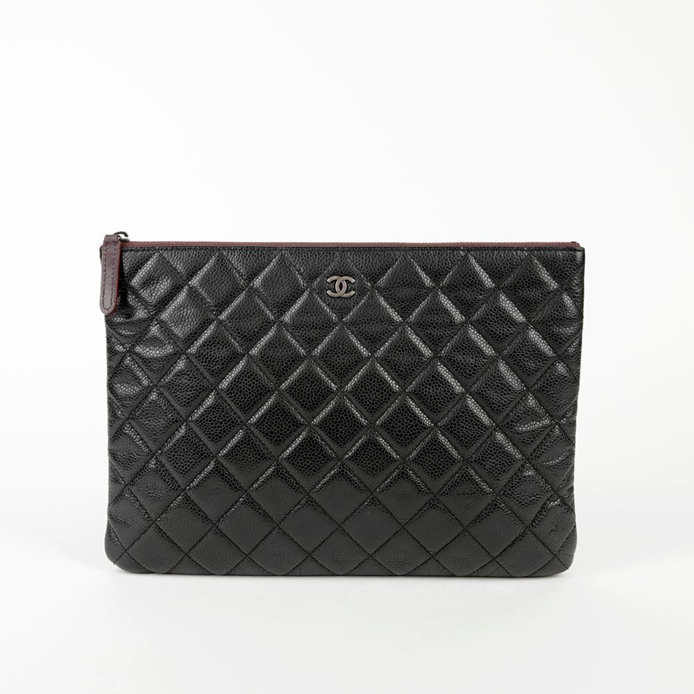 CHANEL Black Caviar Clutch in Neodium Size - SKU
