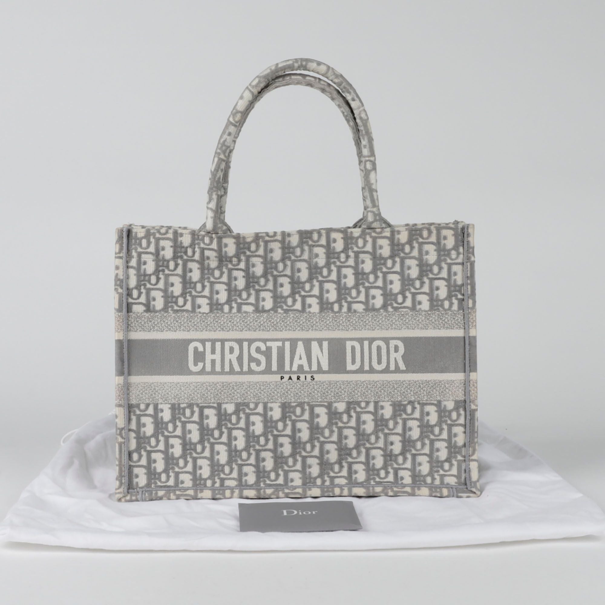 Dior Medium Tote Bag with Dustbag M1296ZRIW