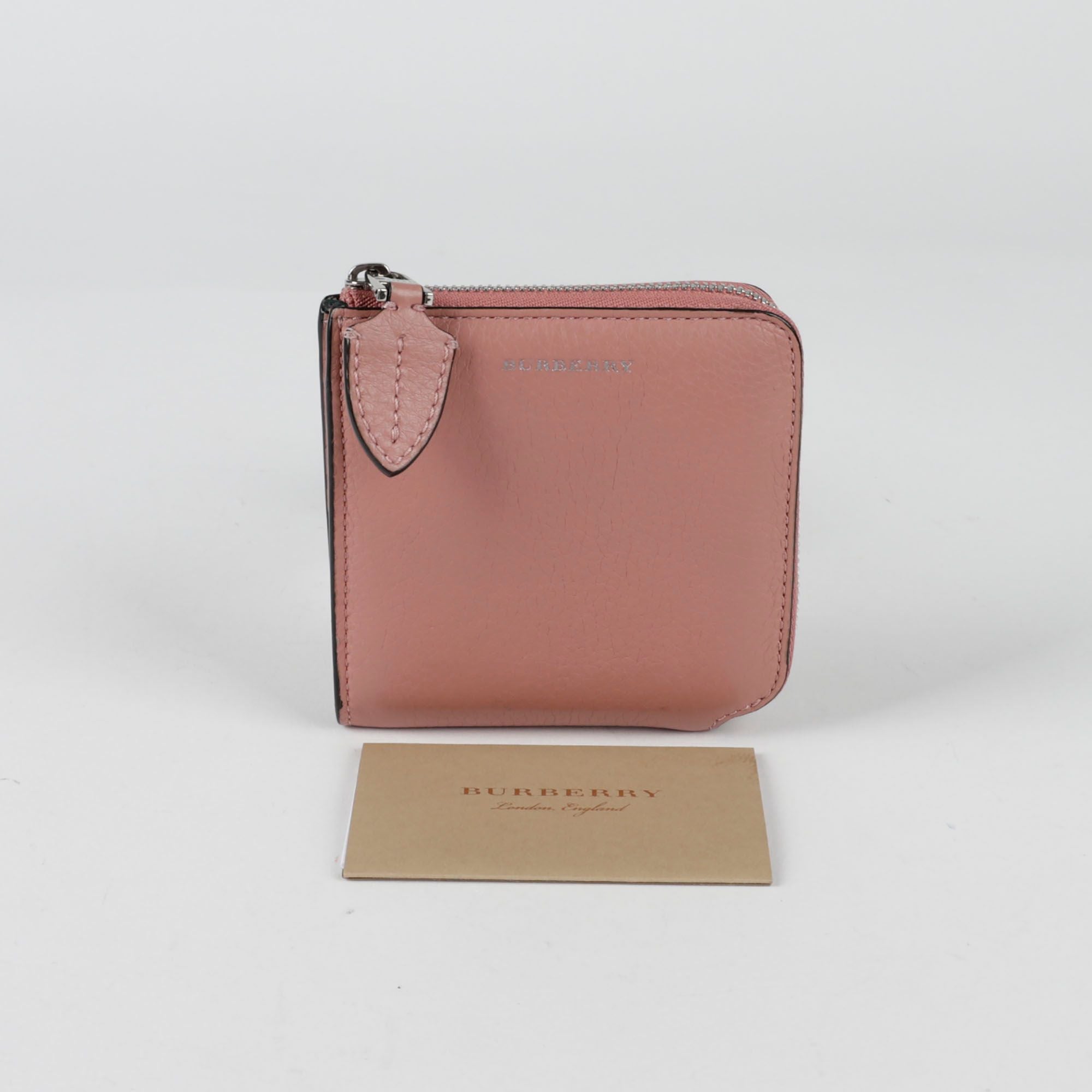 Burberry Round Wallet 4076662