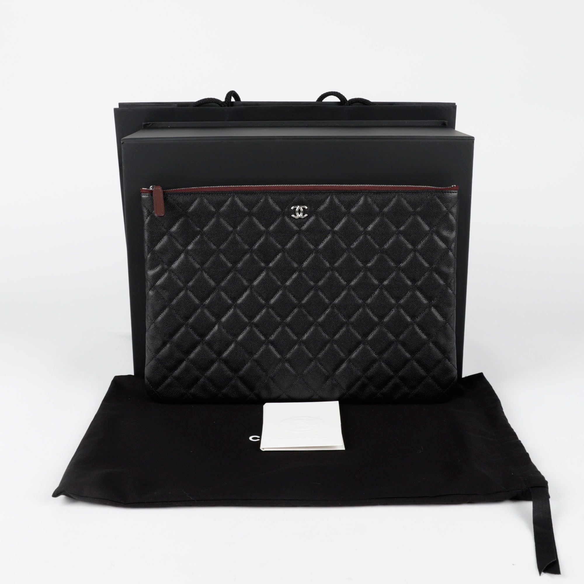CHANEL Caviar Skin Classic Large Clutch A82552