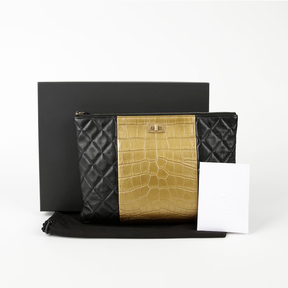 CHANEL Newmium Clutch A82725 SKU