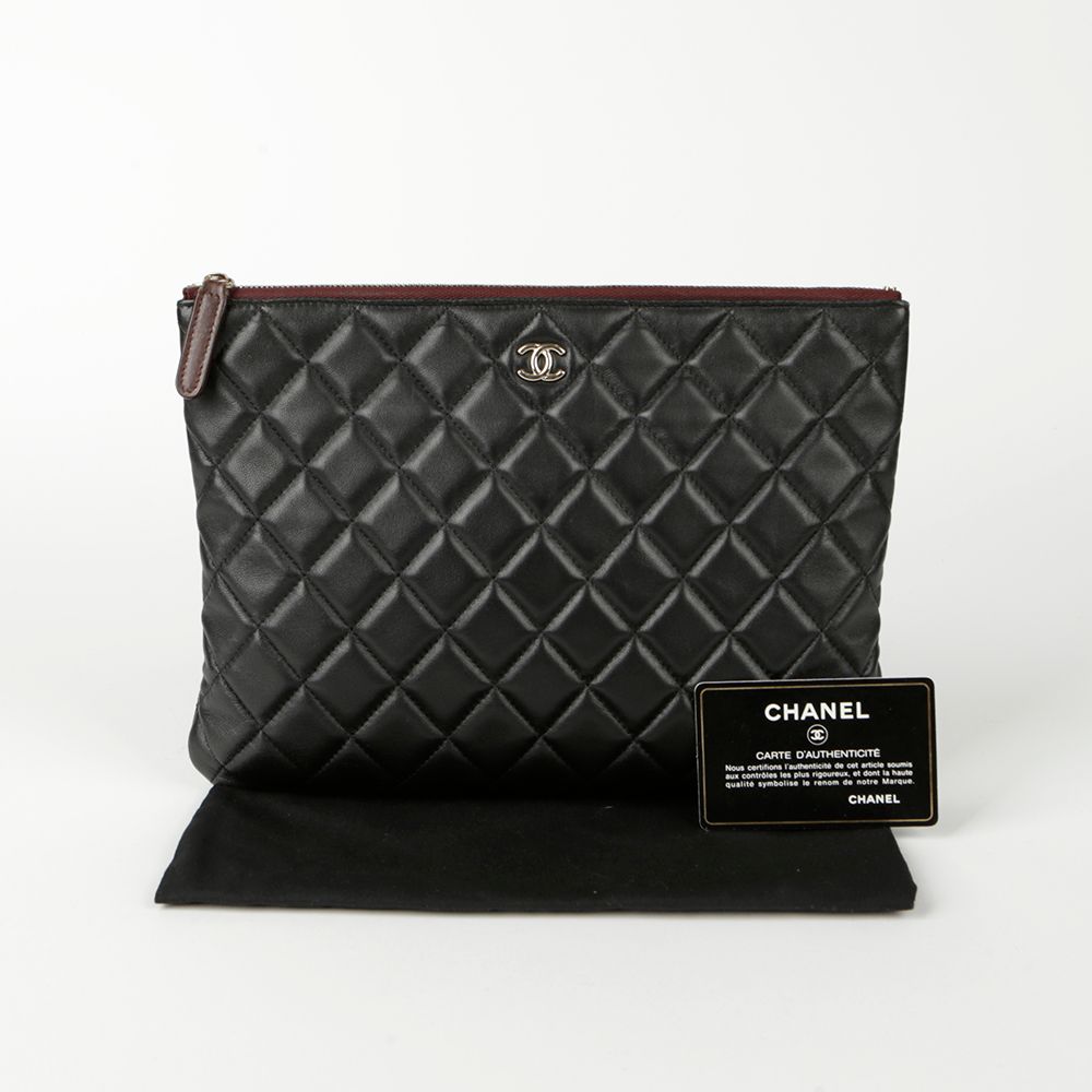 CHANEL Classic Neodium Clutch A82545