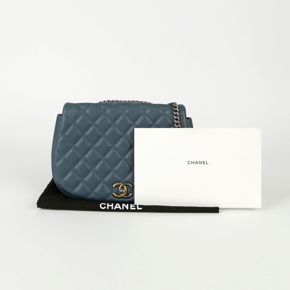 CHANEL Caviar Skin Flap Messenger Shoulder & Crossbody Bag - SKU 23