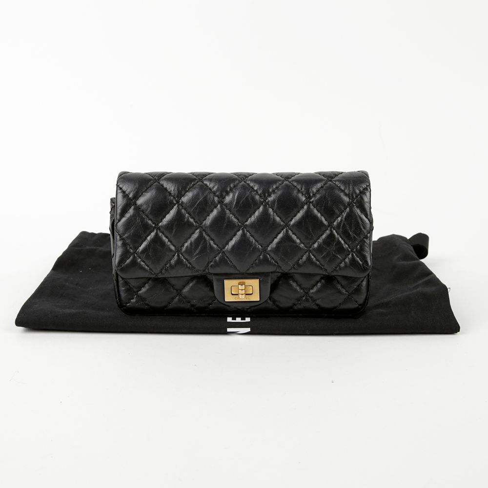 CHANEL Black Vintage Calfskin 2.55 Chain Belt Bag A57791