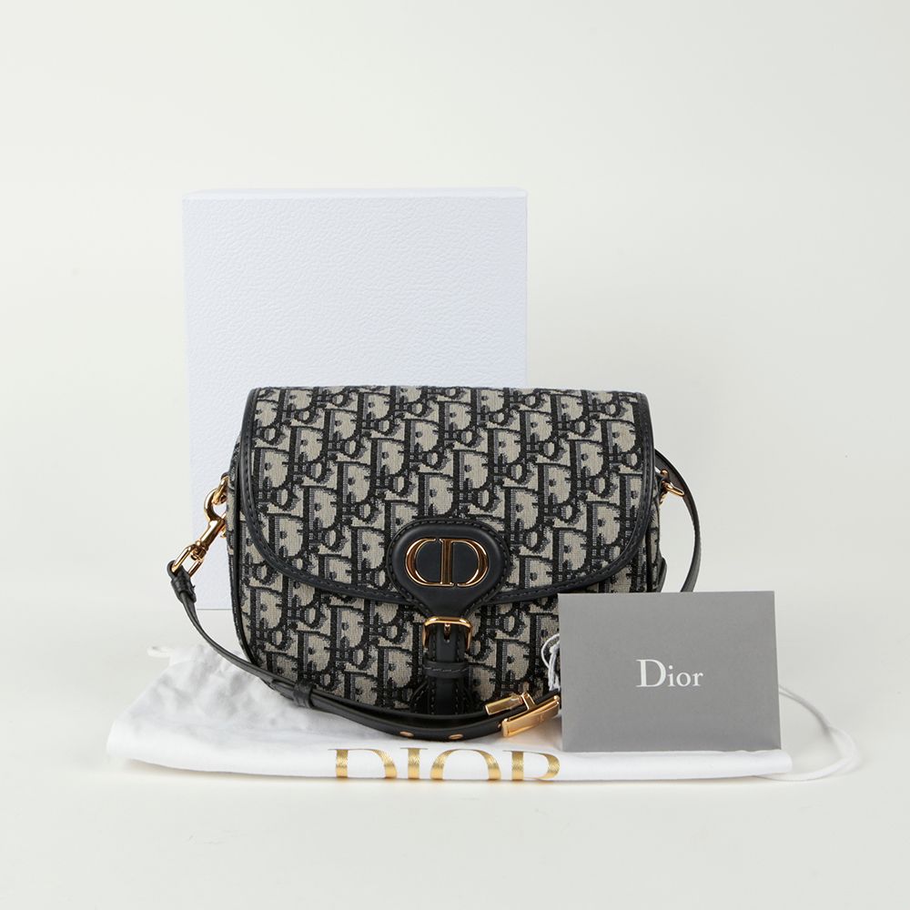 Dior Medium Shoulder Crossbody Bag M9319UTZQ