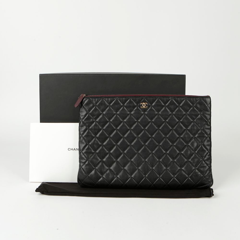 CHANEL Classic Large Caviar Skin Clutch A82552