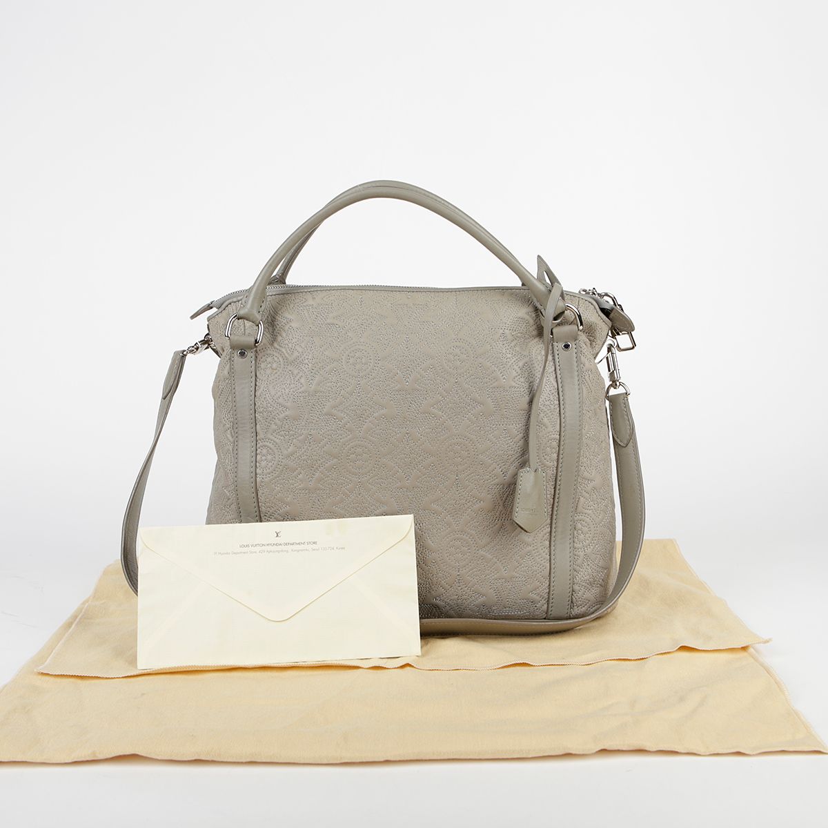 Louis Vuitton Gray Enteaia Leather Exia Tote & Shoulder Bag M97070