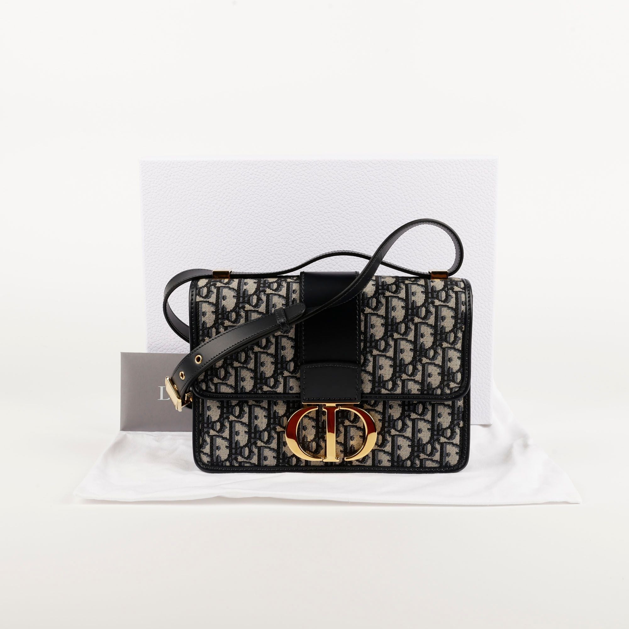 Dior Montaigne Shoulder & Crossbody Bag M9203UTZQ 30