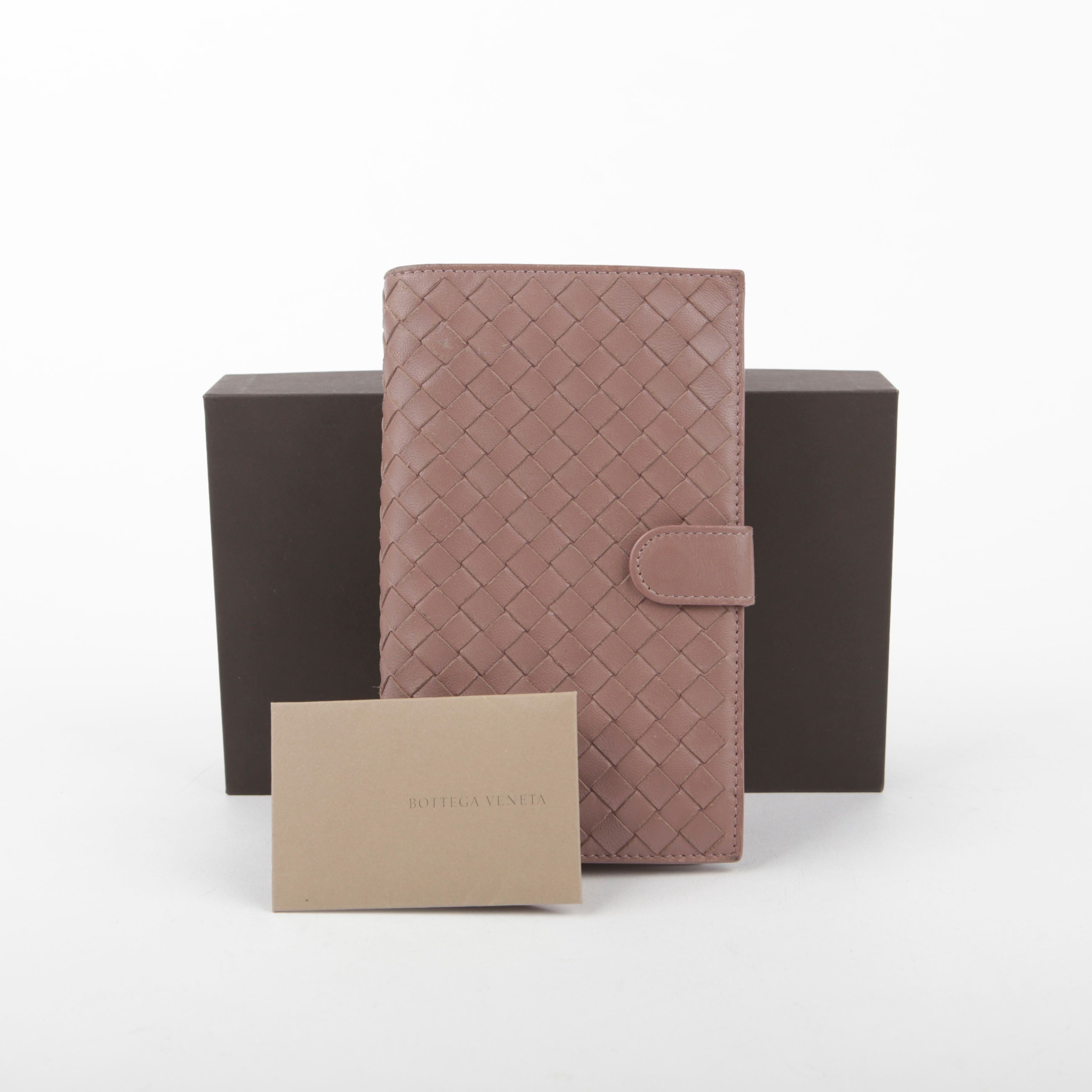 Bottega Veneta Pink Intricate Leather Wallet 121060