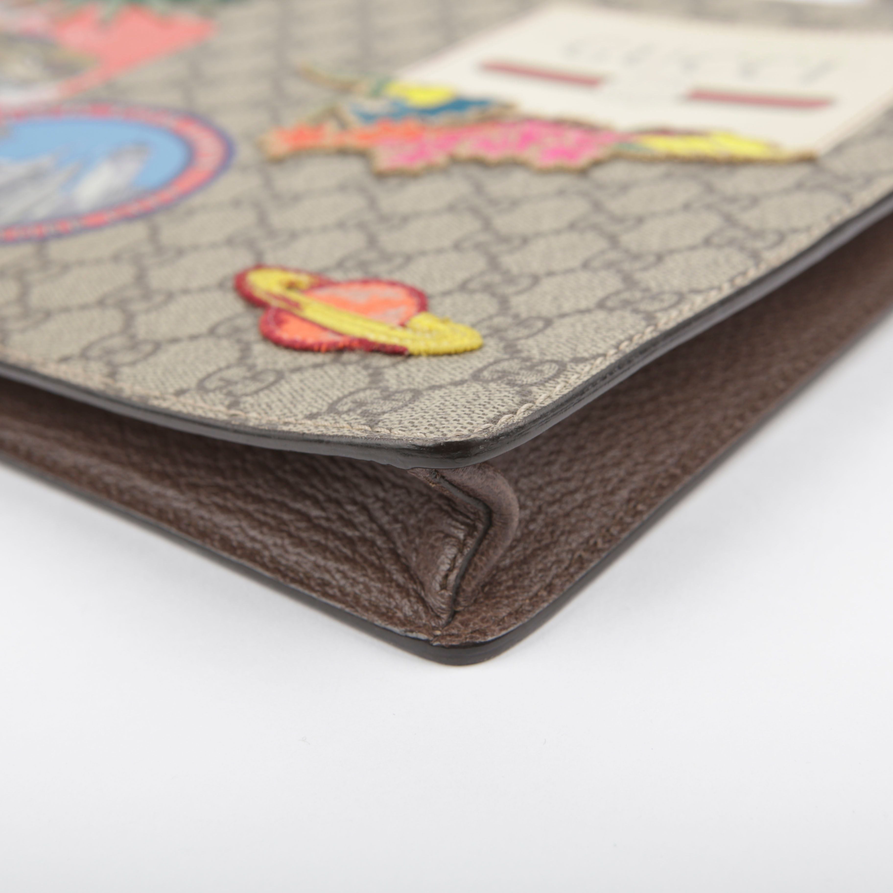 Gucci Supreme Canvas Cookie Patch Messenger Crossbody 474083