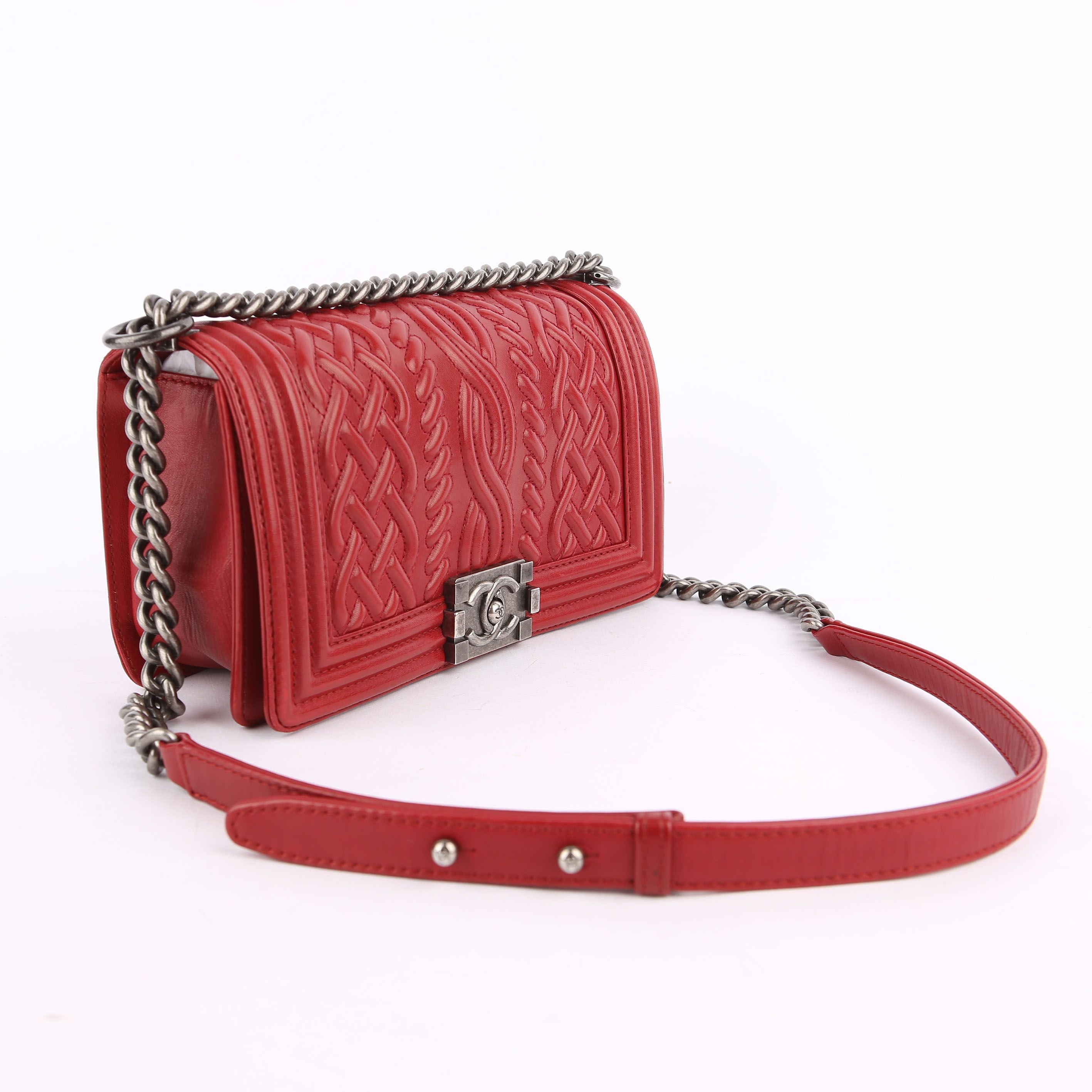 CHANEL Medium Red Leather Boy Shoulder Bag - SKU 18