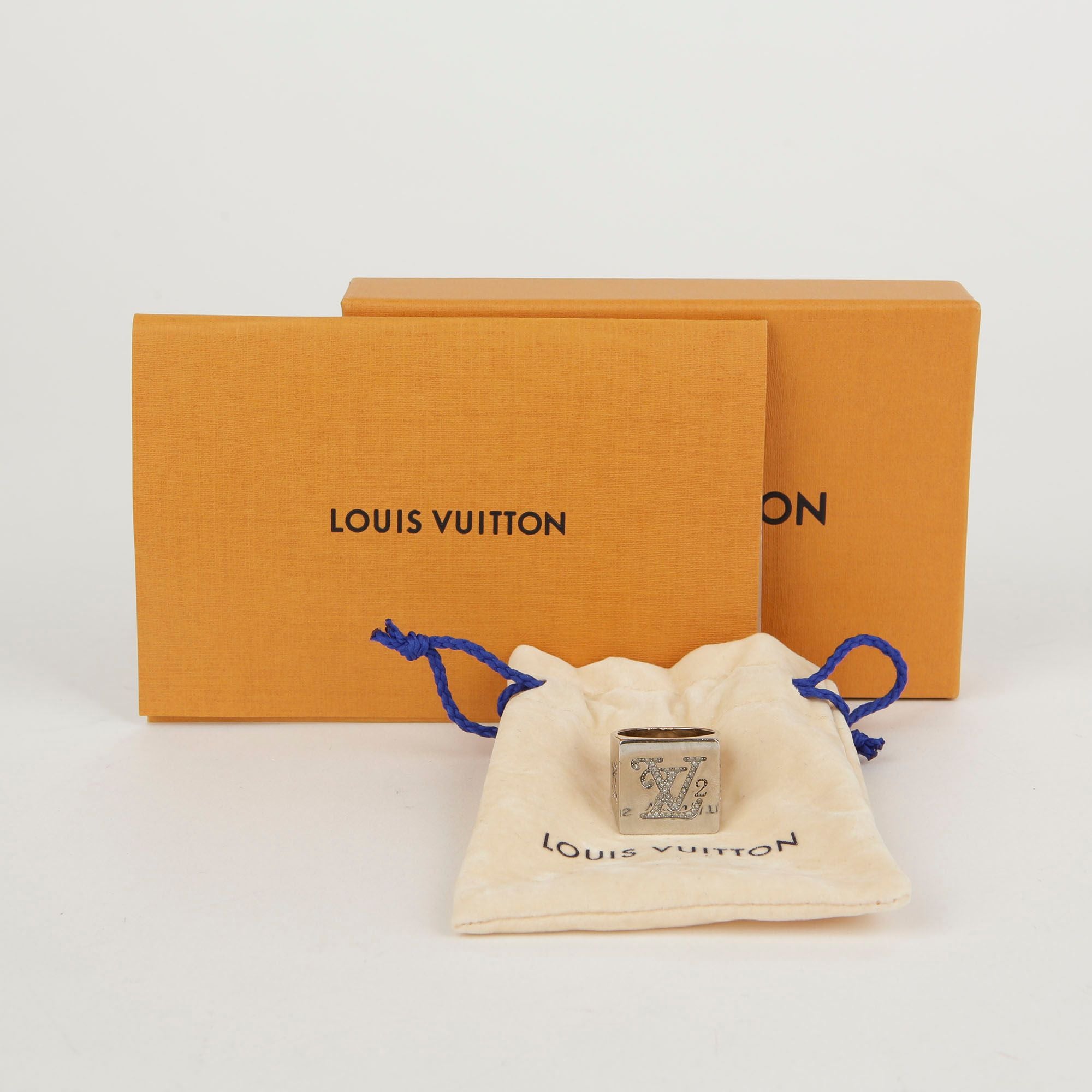Louis Vuitton Square LV String Bag MP2689 M Size