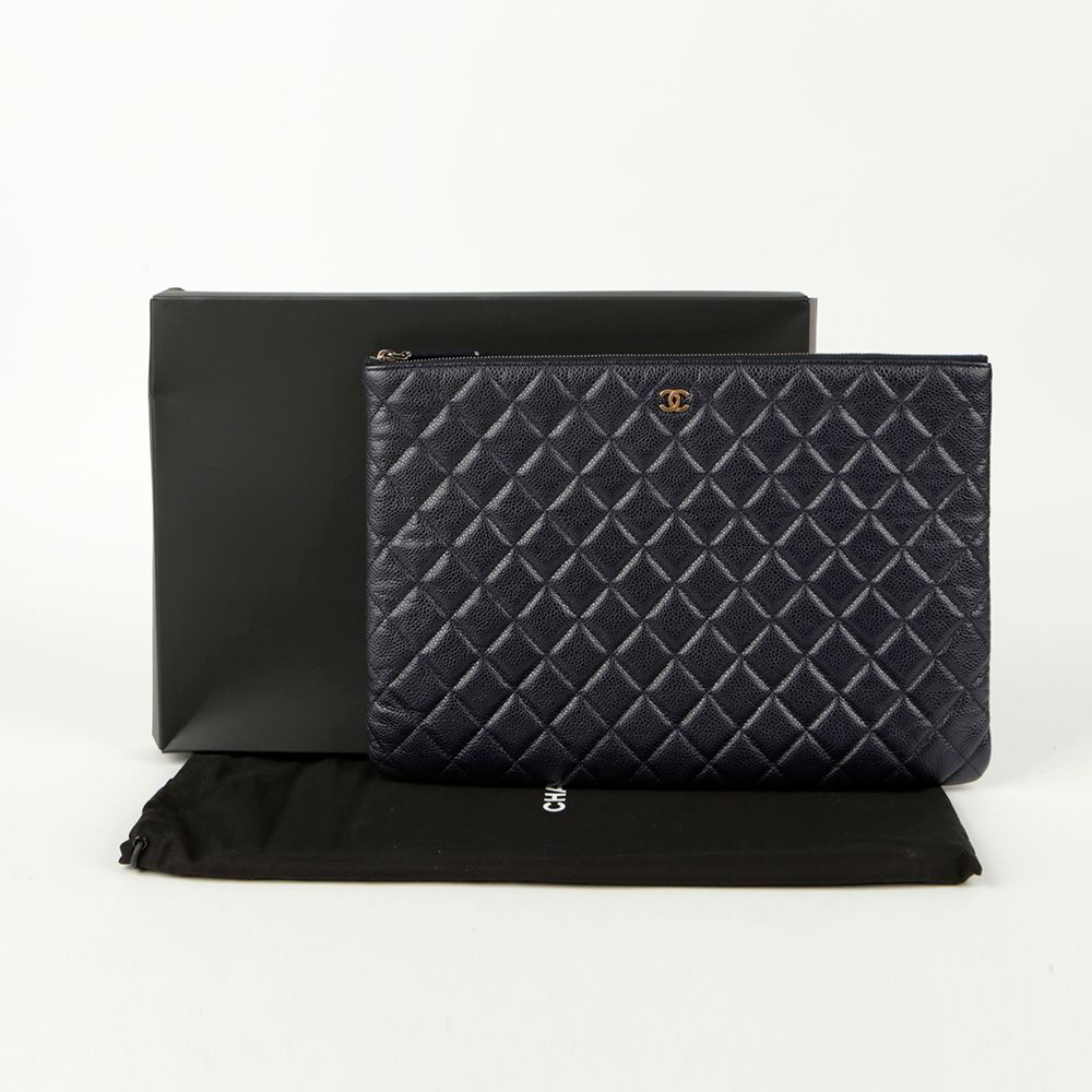 CHANEL Classic Large Caviar Clutch A69251