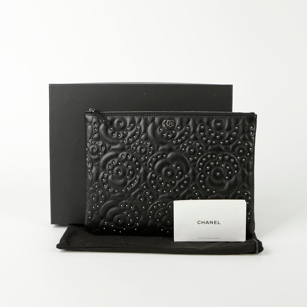 CHANEL Camellia Stud Clutch A84440
