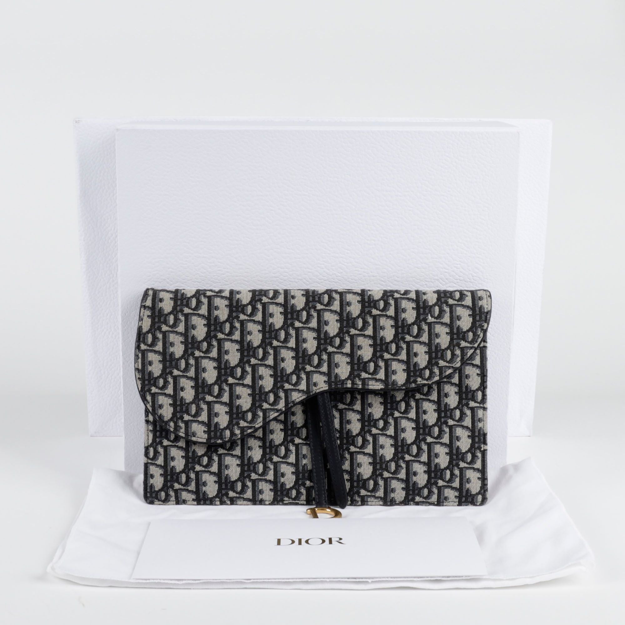 Dior Saddle Pouch Bag S5698CTZQ