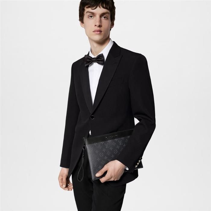 Louis Vuitton Clutch Bag M81569