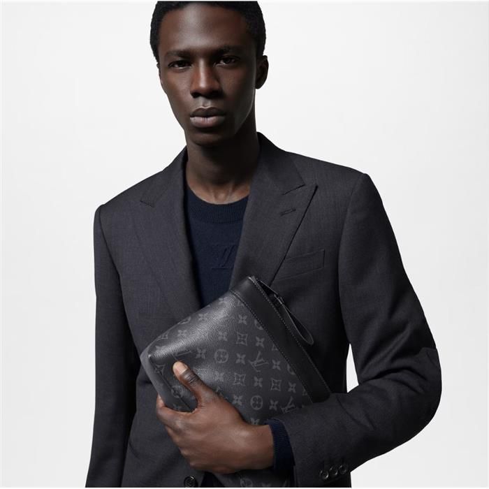 Louis Vuitton Men's Clutch Bag M82543