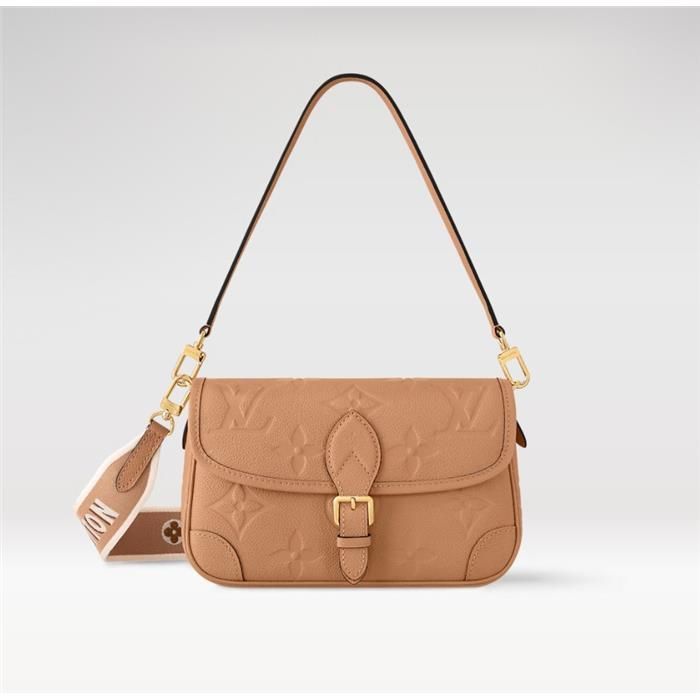 Louis Vuitton Diane Shoulder Bag Crossbody M11817