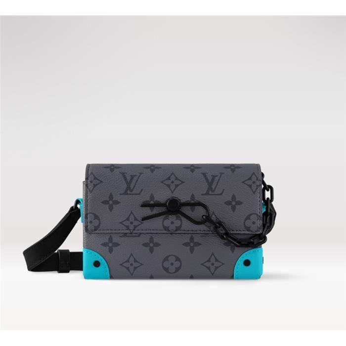 Louis Vuitton Wearable Wallet Crossbody Bag M11496