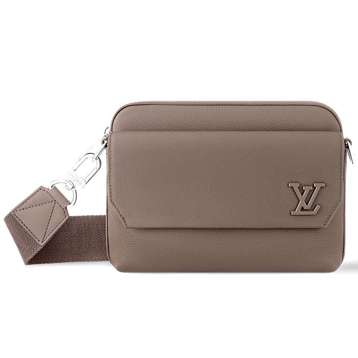 Louis Vuitton Messenger Bag M11626