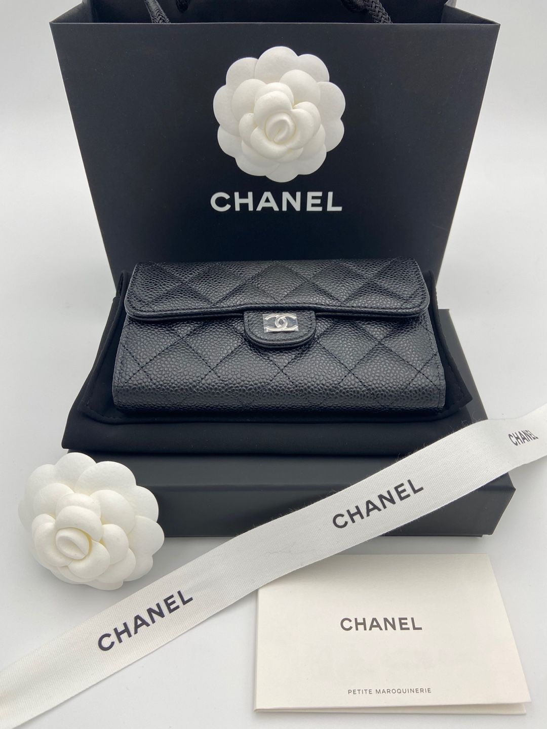 CHANEL Classic Medium Wallet Caviar Black with Gold Detail AP0232