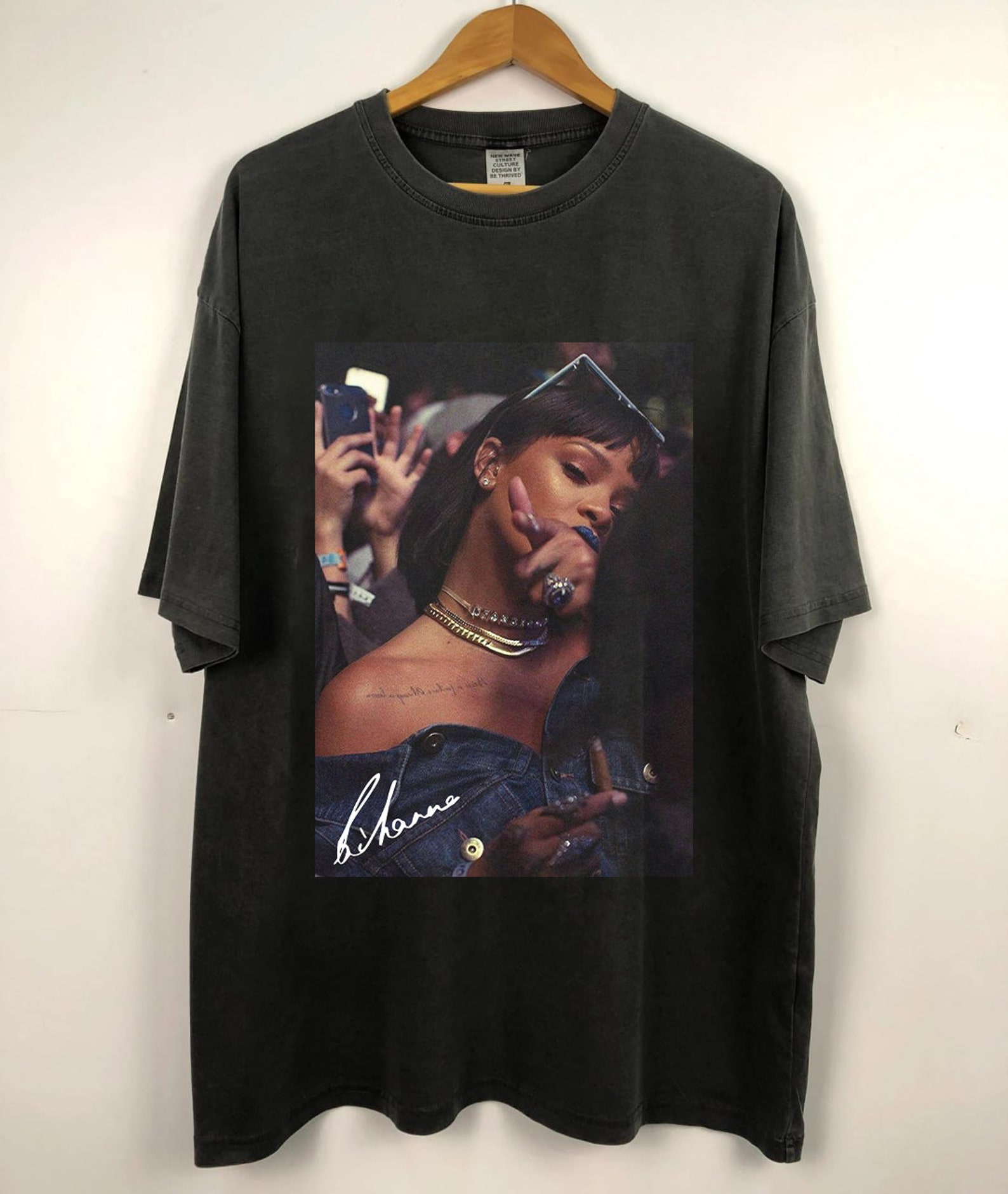 Rihanna Hip Hop Badgal T-Shirt, Vintage 90S Rihanna T-Shirt
