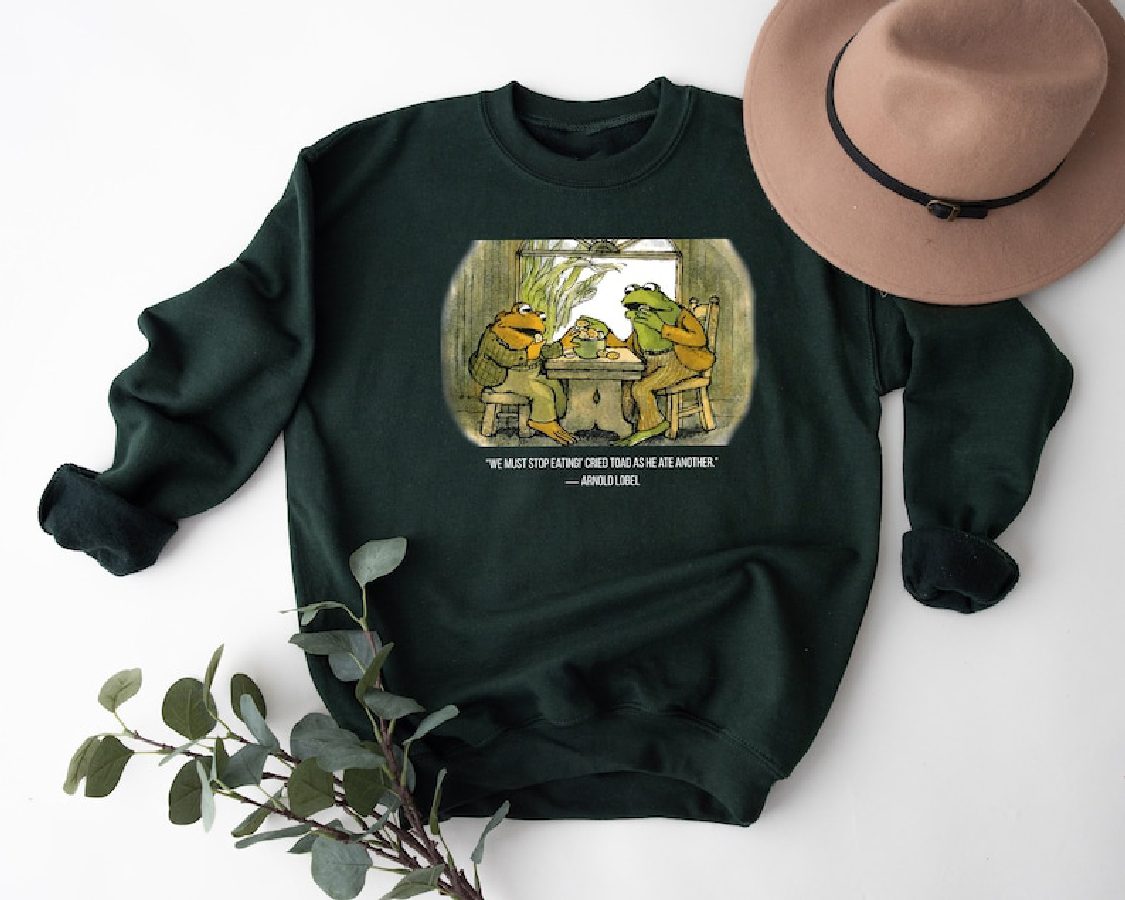 The Lovers Frog And Toad Sweatshirt, Vintage Classic Book Cover Sweatshirt, Frog And Toad Sweatshirt
