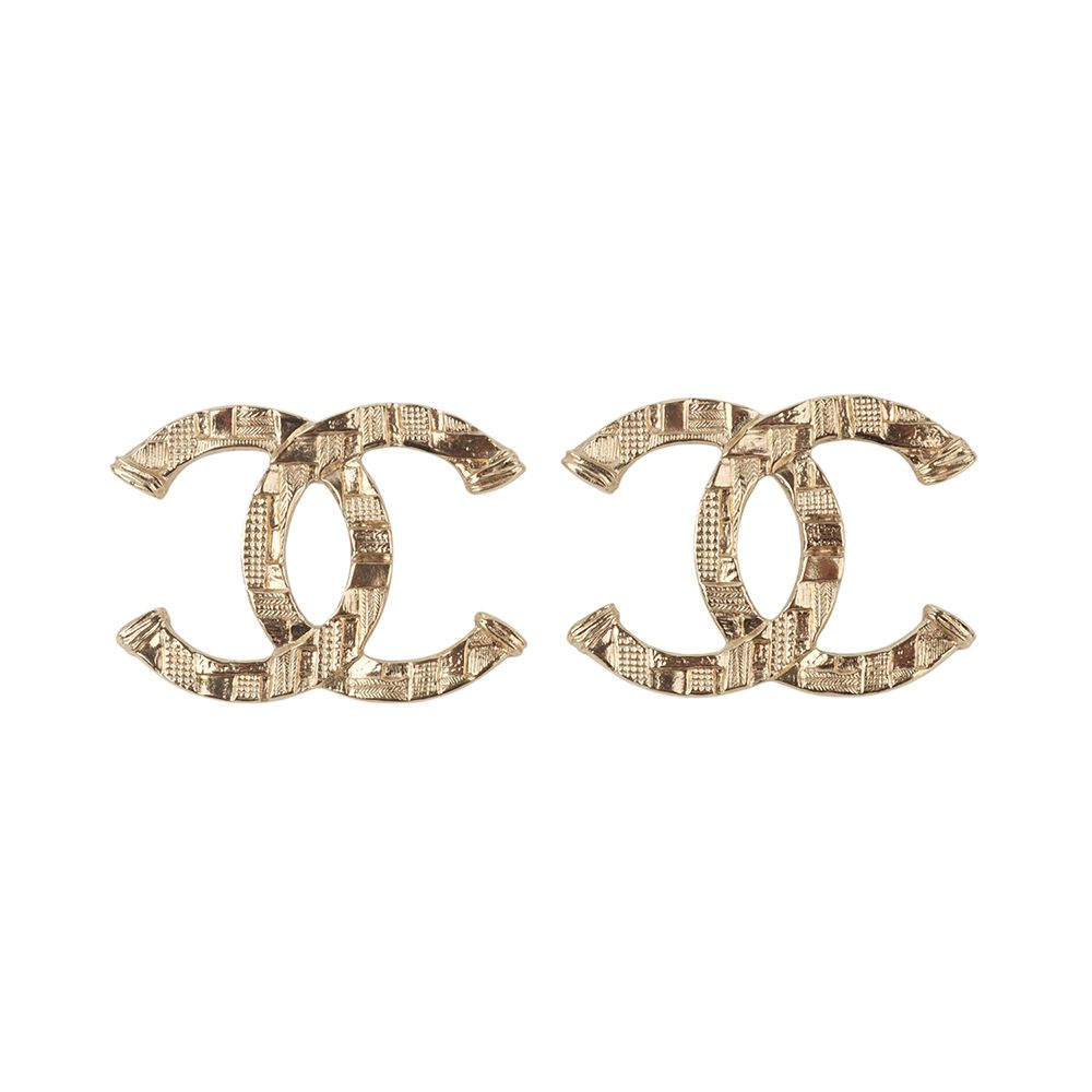 CHANEL CC Logo Emblem Tweed Earrings 34831 133590710