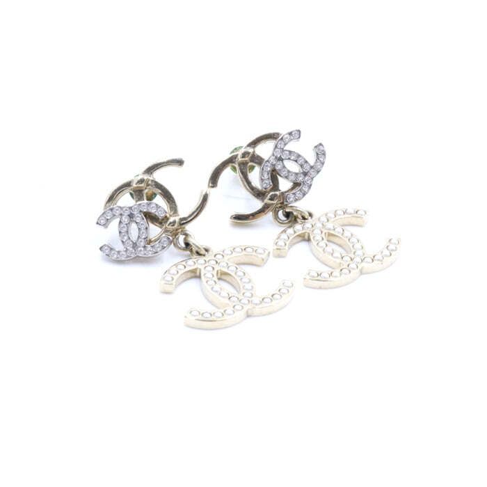 CHANEL AB6338 Triple CC Pearl Drop Earrings 21 Season 64720380