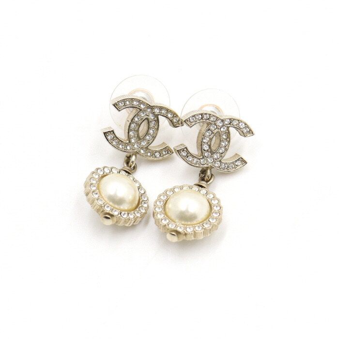 CHANEL 19 Season Gold CC Crystal Pearl Drop Earrings aa45953 120301567