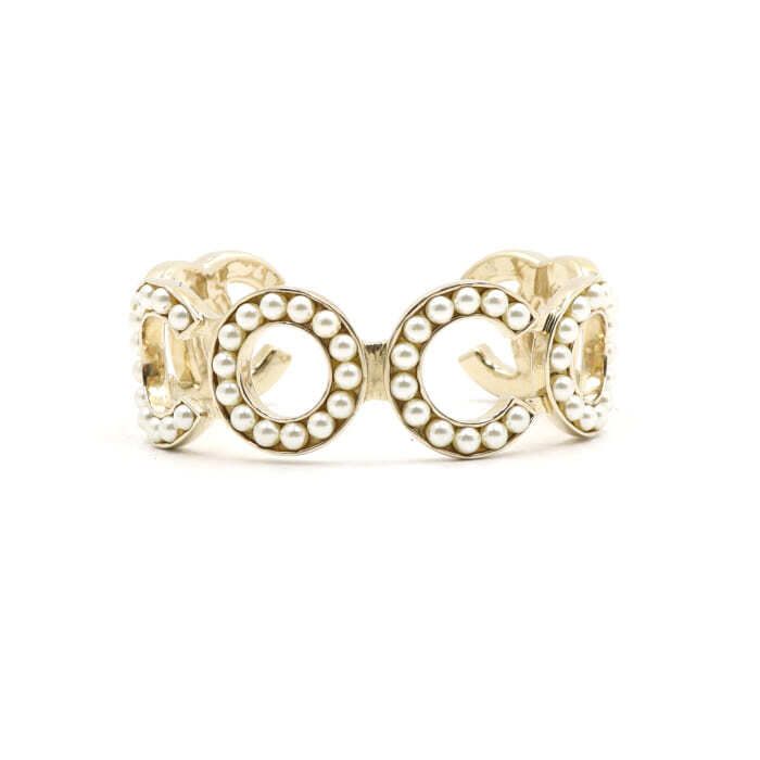 CHANEL Gold CC Coco Pearl Logo Bangle Bracelet AB5818 21 Season 115107338