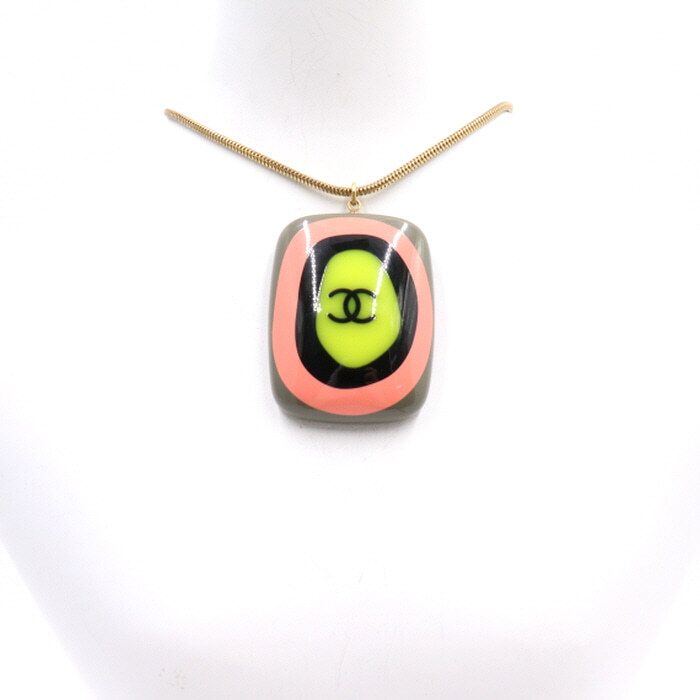 CHANEL Square CC Logo Necklace 03 Season AA33067 61009100