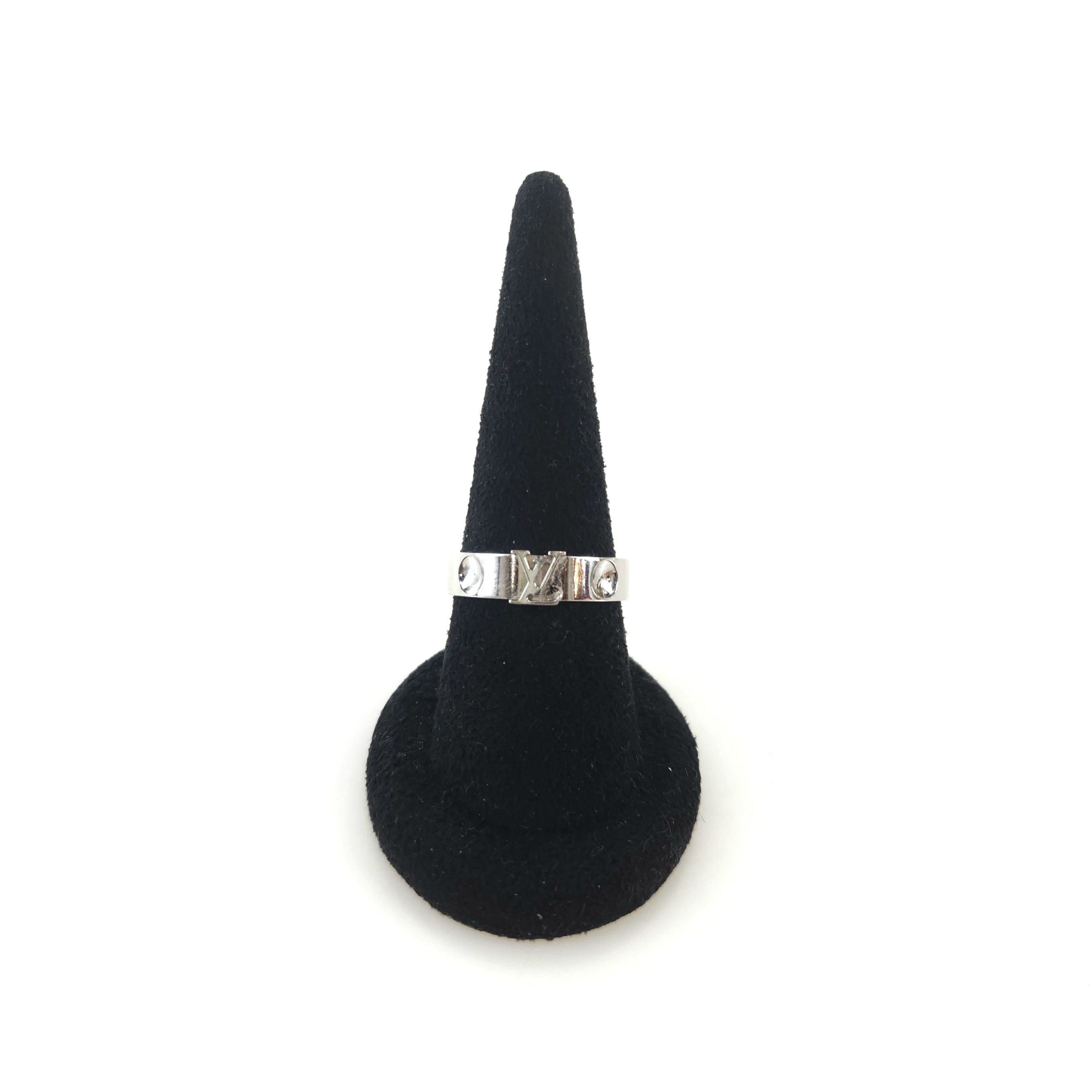 Louis Vuitton White Gold Ring 9171 130805533